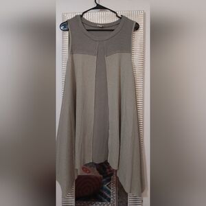 💜 3/$15💜POL Womens Green Waffle Weave Long Tunic Top💜